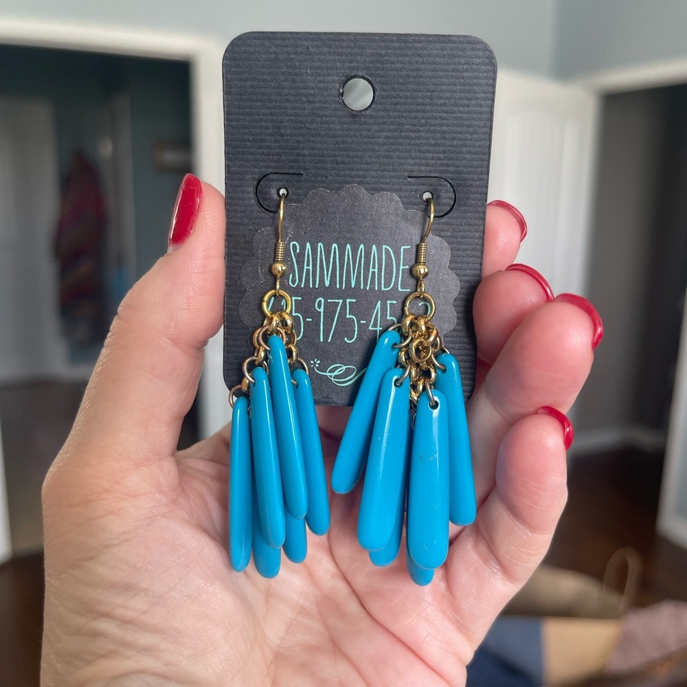 Bright Turquoise Blue Dangle Earrings
